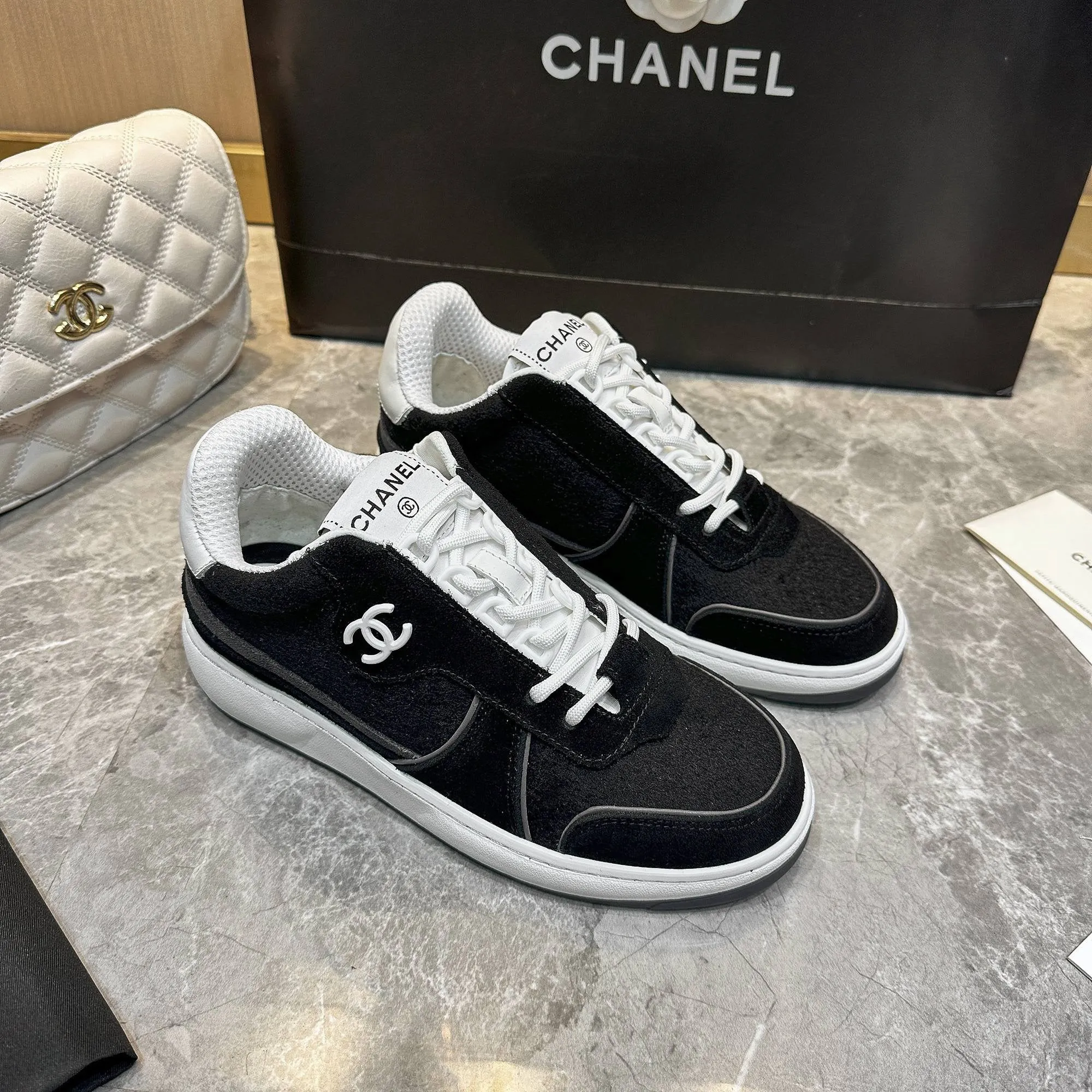 CHL Black Sneakers-201