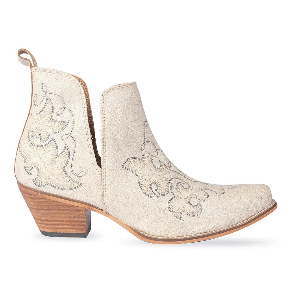 La Ponderosa Booties in Ivory Suede