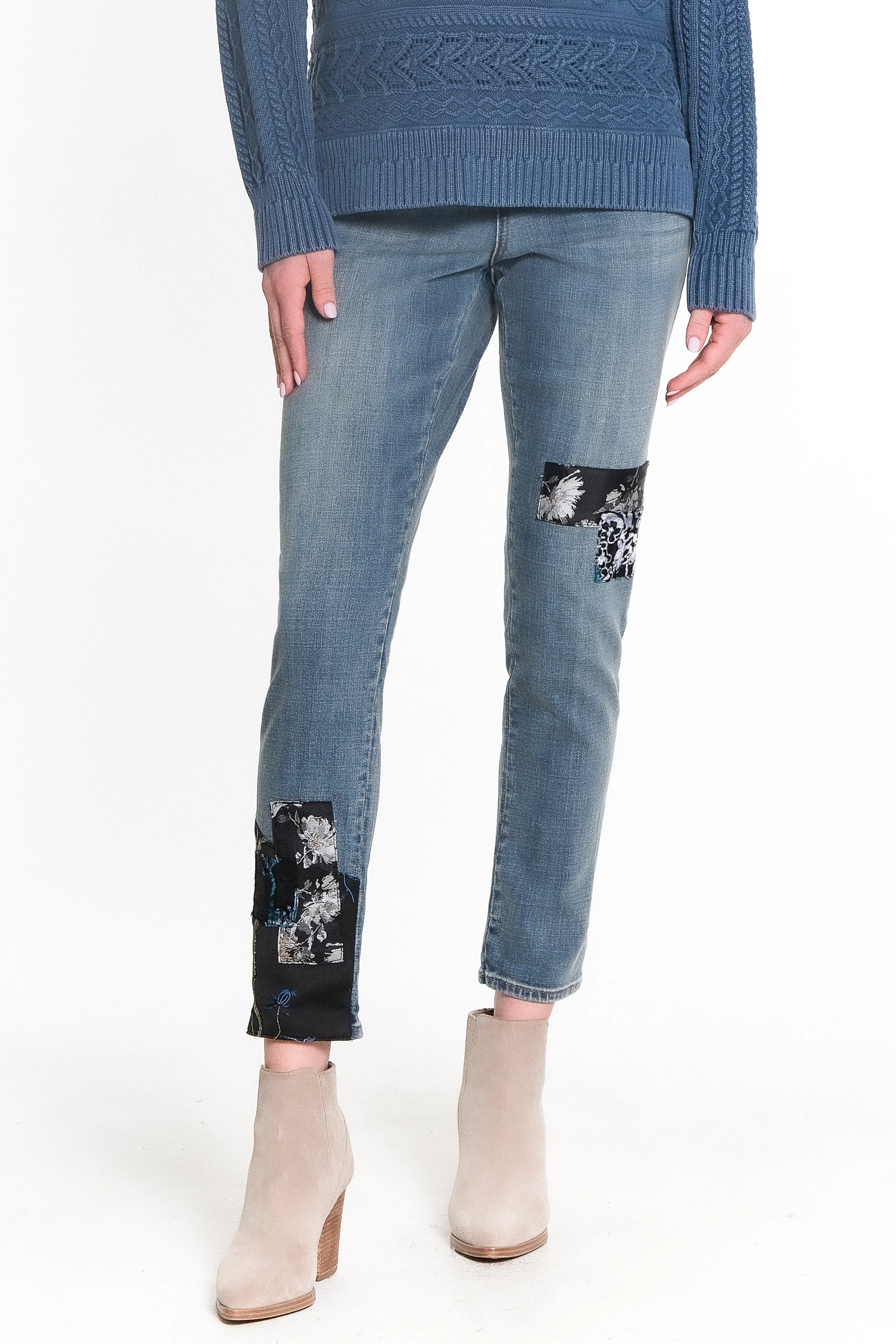 STRAIGHT LEG ANKLE JEAN WITH PATCHES - Medium Indigo